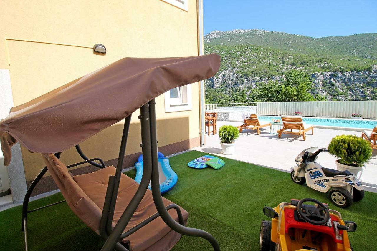 Villa Remusic Pool, Whirlpool, Sauna,4 Bedrooms, Amazing Landscape Smolonje Zewnętrze zdjęcie