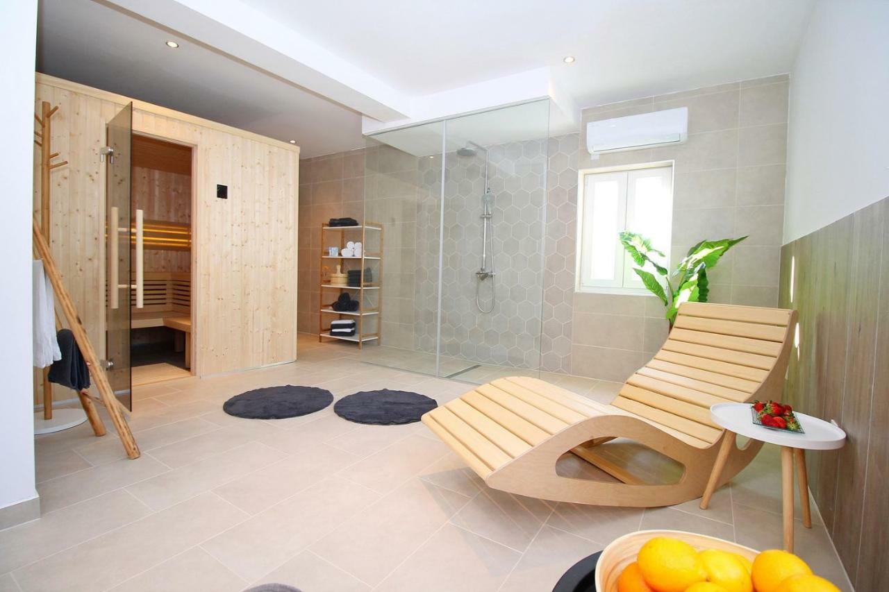 Villa Remusic Pool, Whirlpool, Sauna,4 Bedrooms, Amazing Landscape Smolonje Zewnętrze zdjęcie